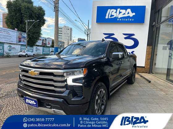 CHEVROLET SILVERADO 5.3 V8 GASOLINA 1500 HIGH COUNTRY 4X4 AUTOMÁTICO
